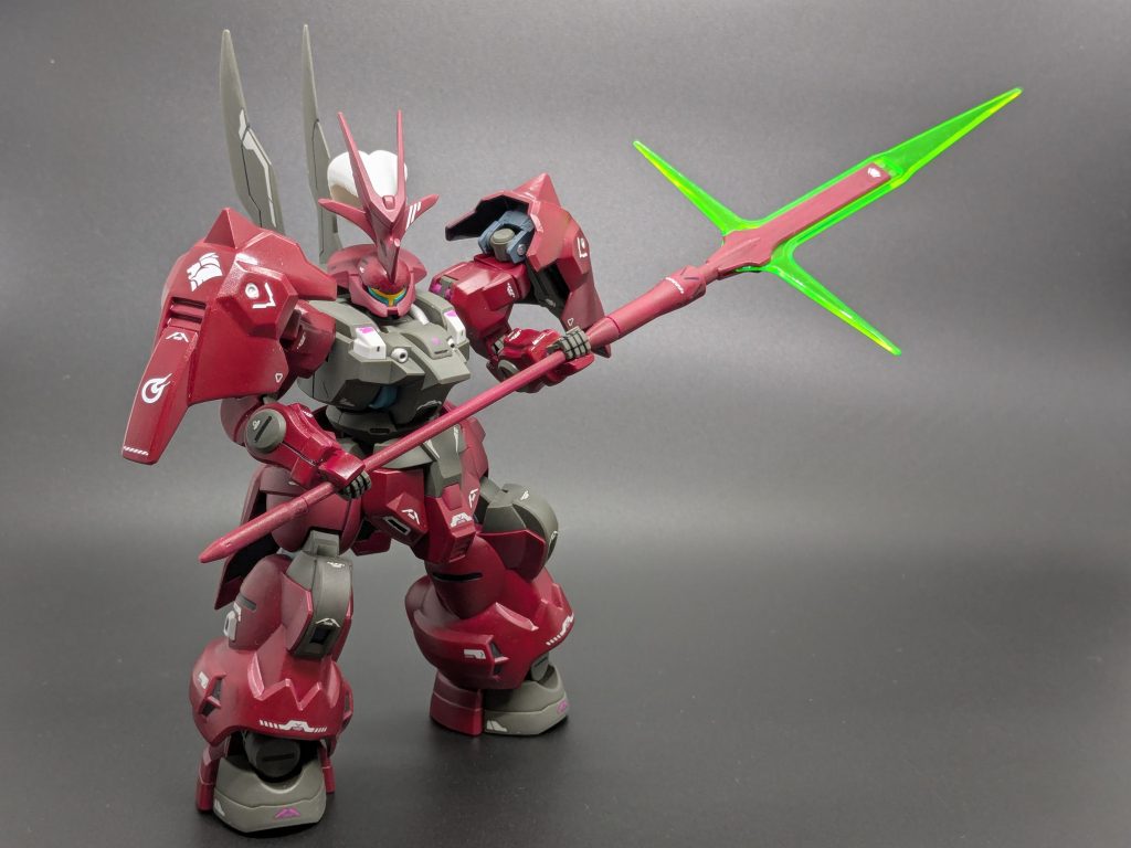 公式の専用デカールはかっこいいですね。