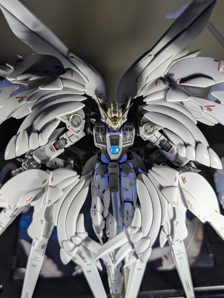 ウイングガンダム　スノーホワイト・プレリュード