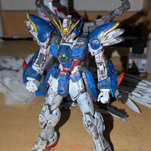 一旦全身だけ  MGvar.kaウイングガンダムゼロew 簡単ウェザリングフィニッシュ