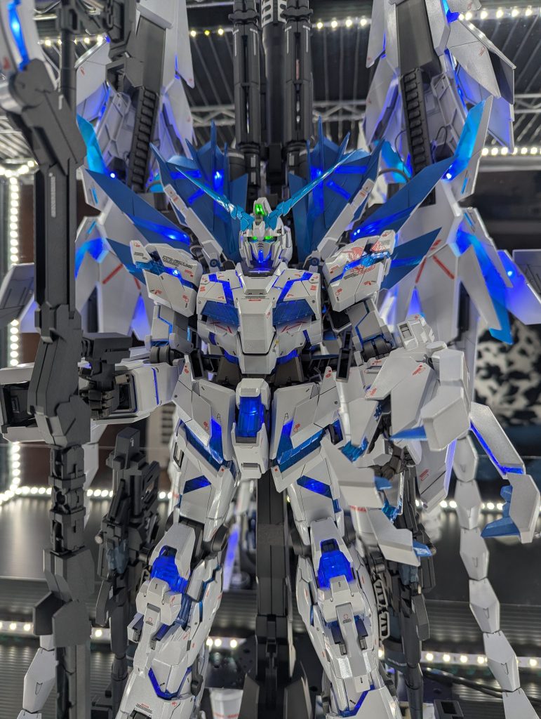 今回バックショットなどほかの角度からの写真がほぼありません。撮り忘れました…。動かしたくないので、そのうち気が向いたら写真更新いたします。