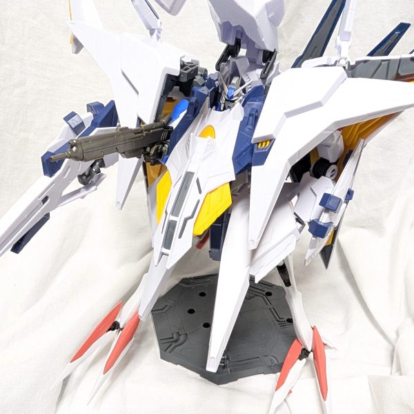 Hiｰνガンダム　アリュゼウス風カスタム