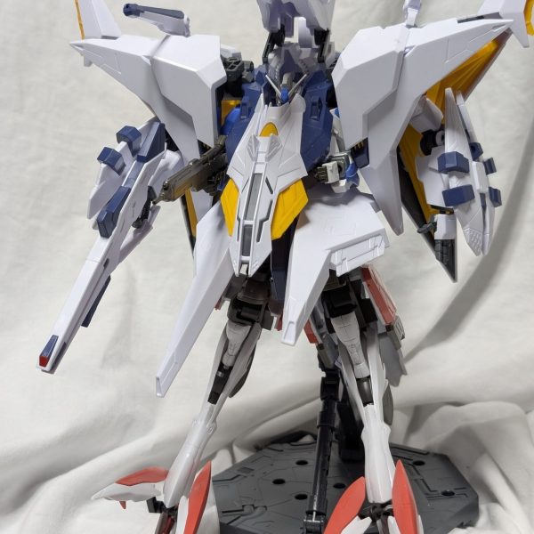 Hiｰνガンダム　アリュゼウス風カスタム