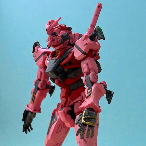 赤いガンダム。