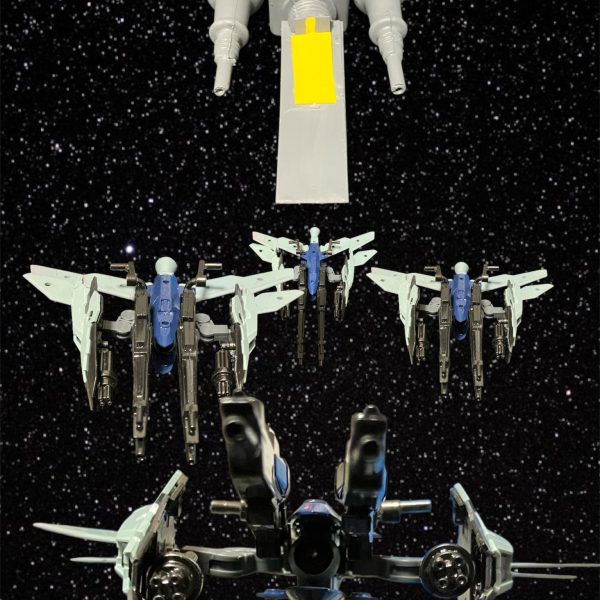 アナハイム100%出資の子会社兼PMC「らでんワークス」。主な業務は警護・警備にMSのテスト。また、運用蓄積で作成したMS用カスタムパーツの販売も行なっている。しかし、裏ではアナハイムによる非合法の破壊工作なども・・・・,母艦は廃艦したクラップ級を改造した非戦闘艦「カチョウフウゲツ」。保有機動兵器は、　量産型νガンダムx1、リ・ガズィプラスx1、ジェガンADx6。SFS多数。&nbsp;（6枚目）