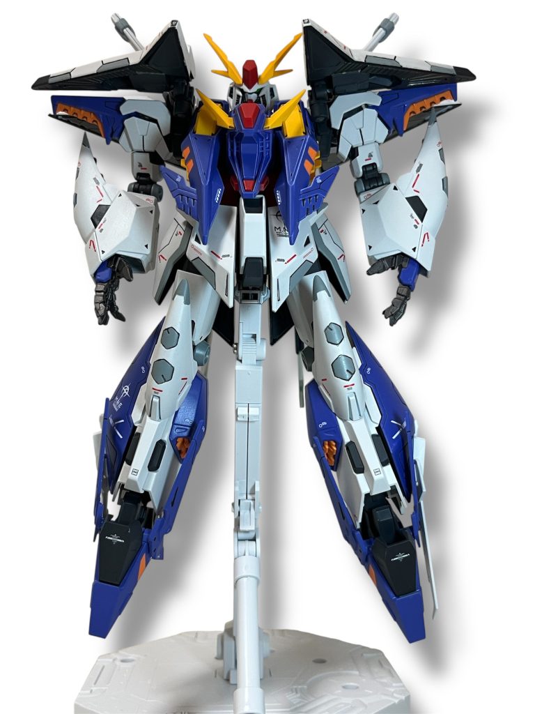 意外と塗り分けが多かったです…今回もマスキングなしで塗り分けましたw