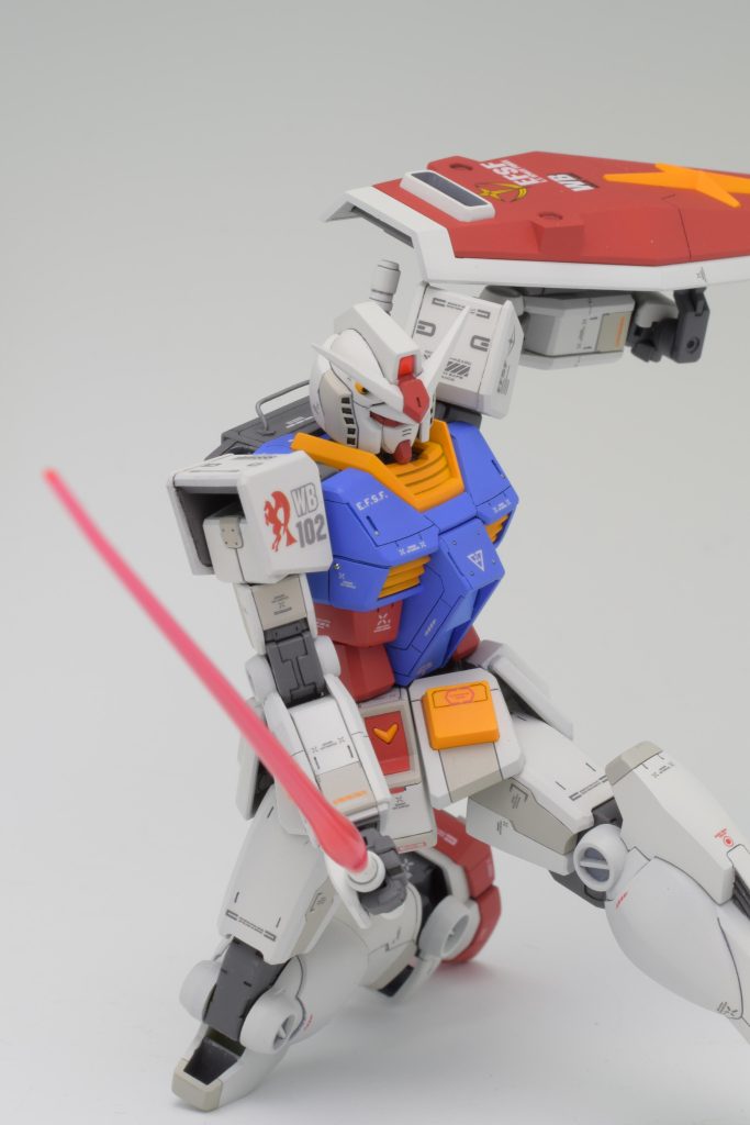 EGガンダム–4枚目/制作者：E-A-T