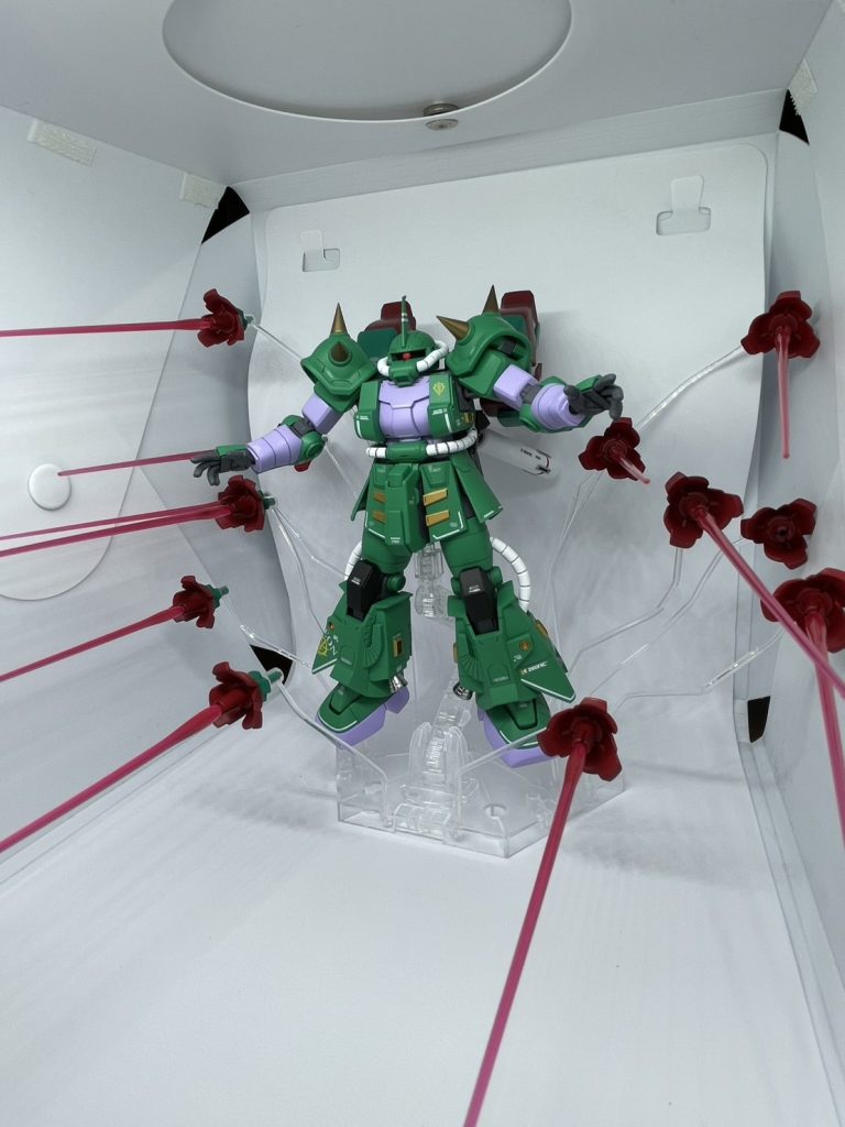 その辺りに転がっていたビームエフェクトで発射イメージ