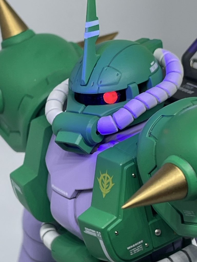 ララァ専用高機動型ザク