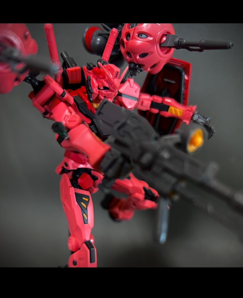 まずなんといってもディティールとプロポーション。（特に顔！！！）EXガンダムも作りましたが、最近のHGは凄い…RGかな？（）