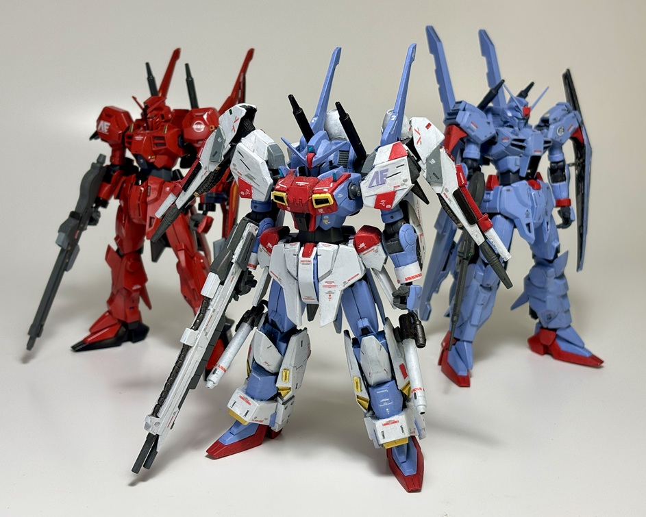 その後、プレバンのHG版Mk-IIIは赤く全塗装して「8号機」化。また、テルティウムと同じくビルド系のゼルトザームをベースに「フルアーマー」も自作してみました。ガンダムMk-III 8号機https://gumpla.jp/hg/1486450フルアーマー ガンダム Mk-III 風https://gumpla.jp/hg/2088697