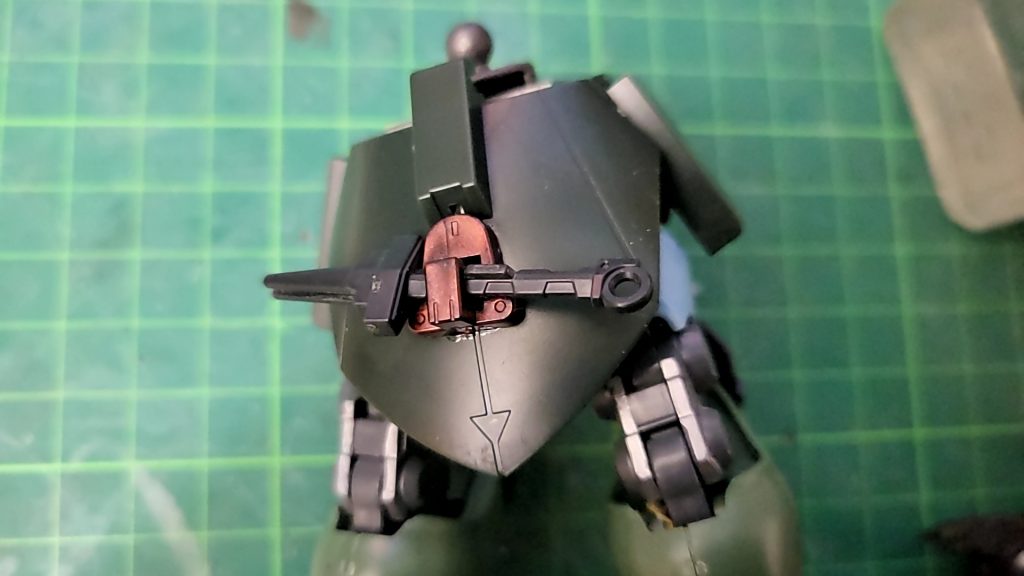 近接武器はグフのヒートサーベルリアスカートに取り付け