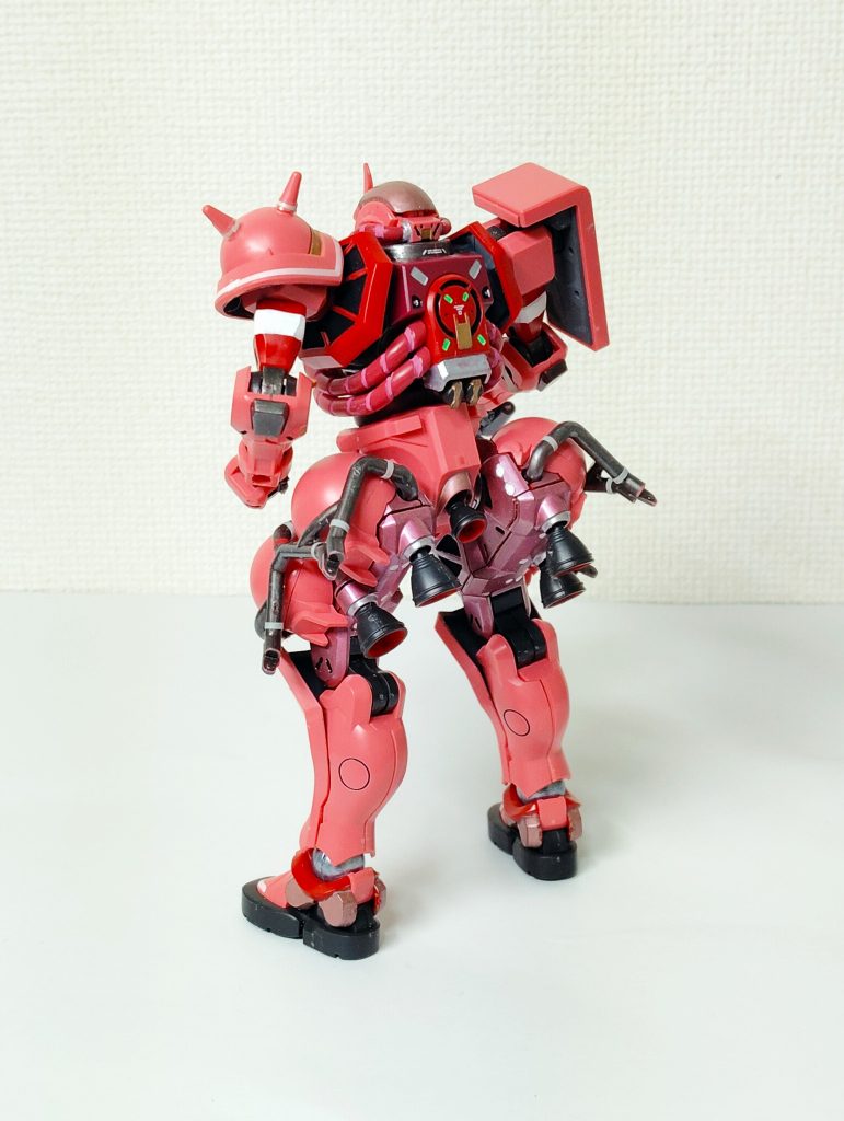 地色のピンクが締まっていいかんじ。パチ組だけど自己満足。