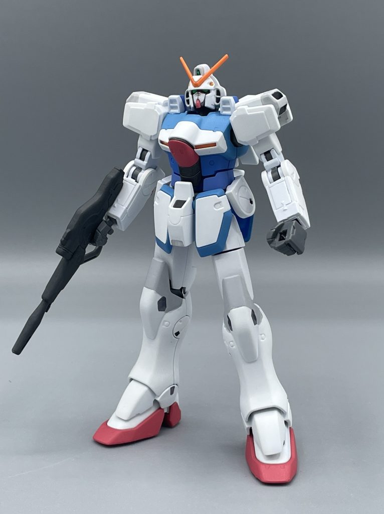 MM312V04 VICTORY GUNDAM　ヴィクトリーガンダムは、リガ・ミリティアが開発した汎用可変合体モビルスーツです。先述のコアファイターに、トップ・リムとボトム・リムが合体することでＭＳ形態をとることが出来ます。