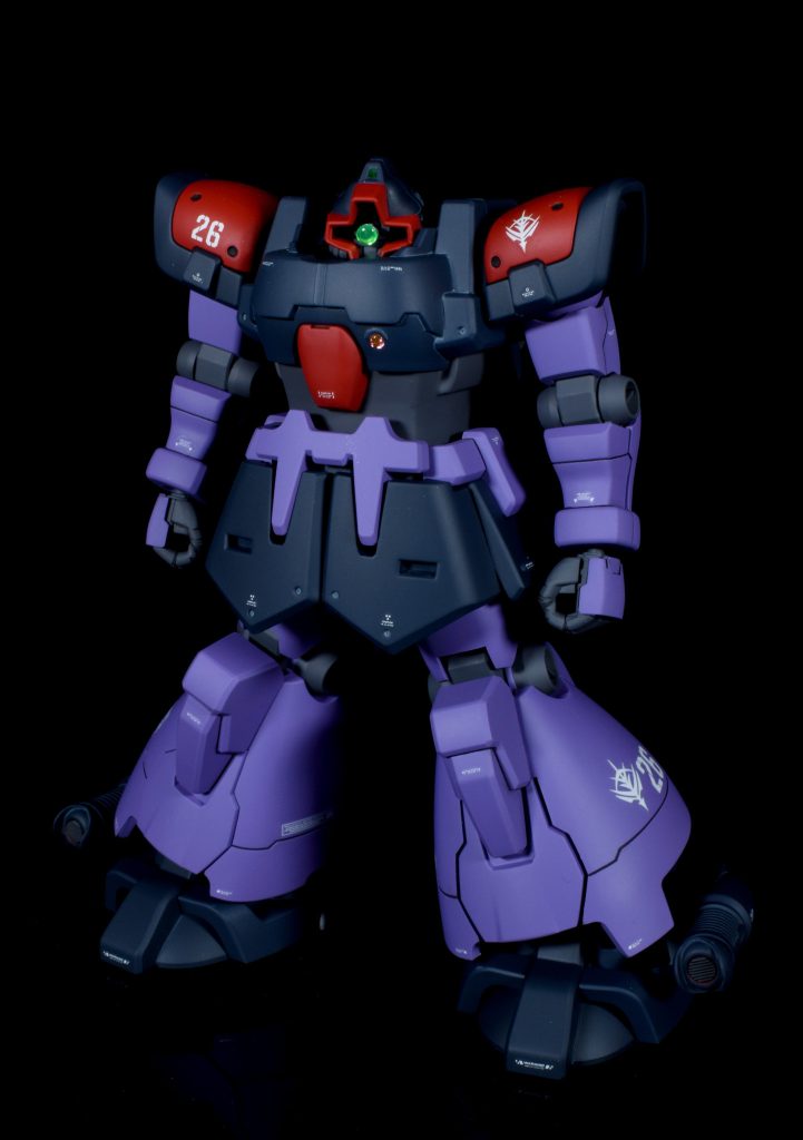 飛行ユニットを外して通常のドムトローペンに戻せます