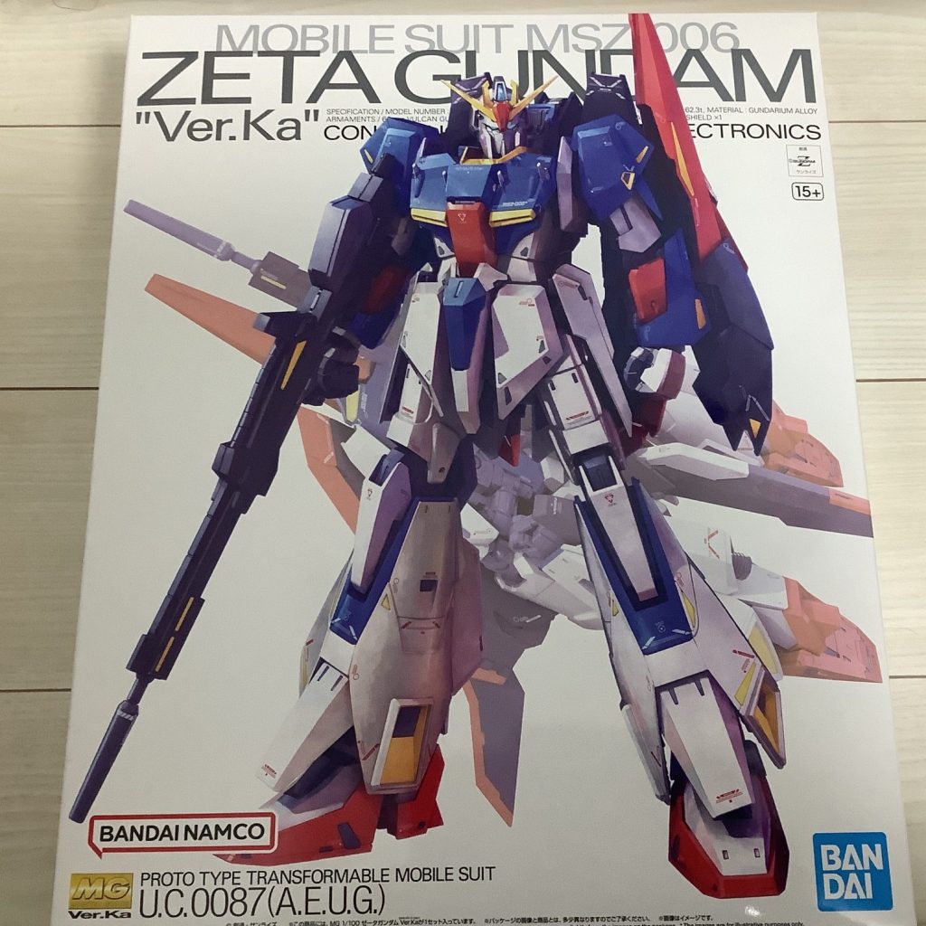 作品名：遂に、遂にだぁぁぁぁ！<p>遂に初のMG ver.Ka をゲット！ 初KaはZガンダム！ そこで作ったことがある人に質問！ 変形時は軸折れそうになりますか？</p>
