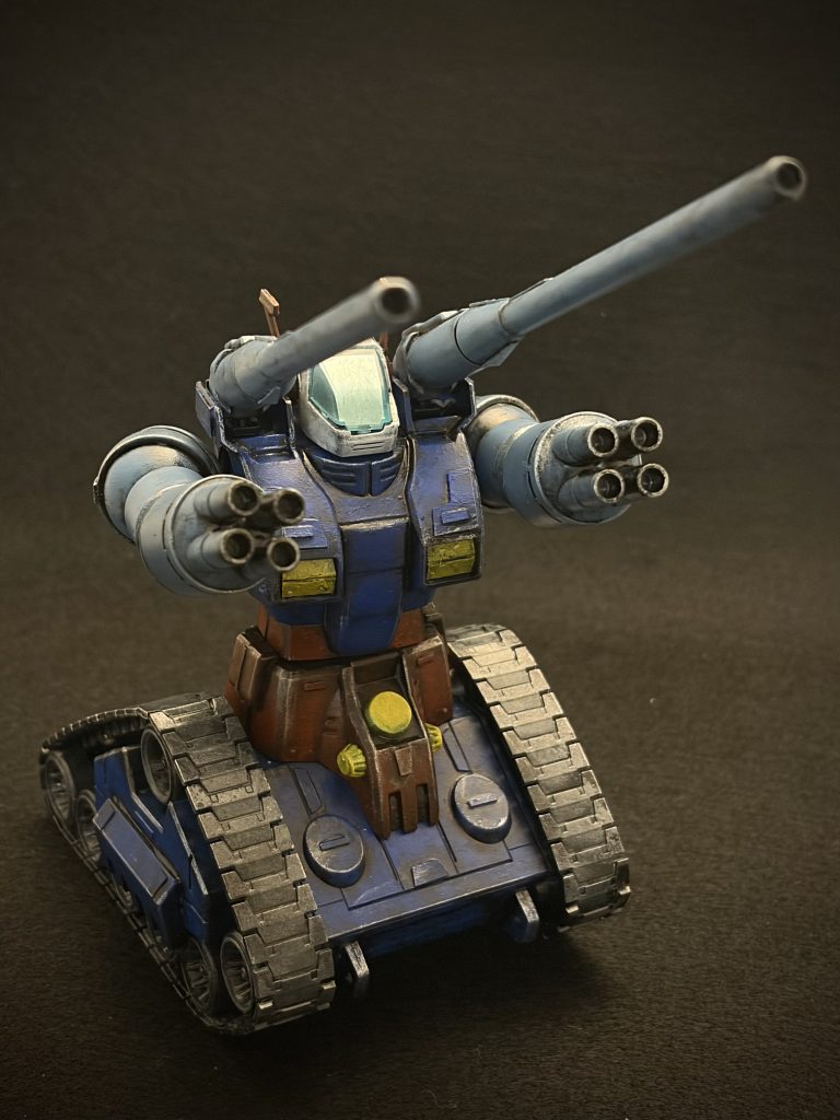 ガンタンク ~ガンダム、ガンキャノンと質感をそろえて–4枚目/制作者：とうと｜かけだし食卓モデラー＠スポンジ塗装