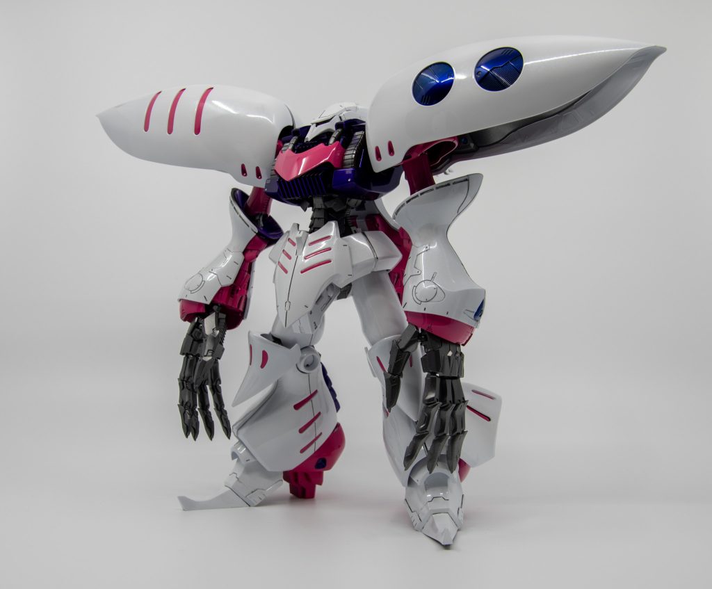 白：パール塗装でコンパウンドで磨きました青、紫：キャンディピンクは光沢フレームはガンメタ半つや消し（正面の平たいもののみ光沢）&nbsp;