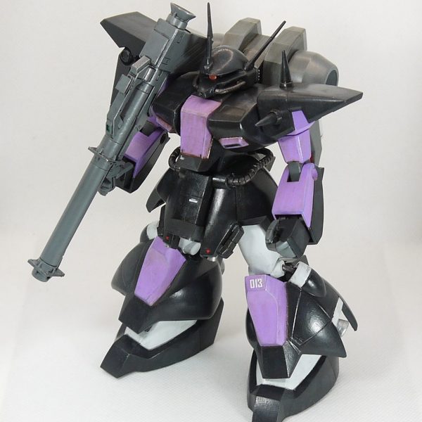 旧キット 1/144 ザクⅢ（黒い三連星カラー）