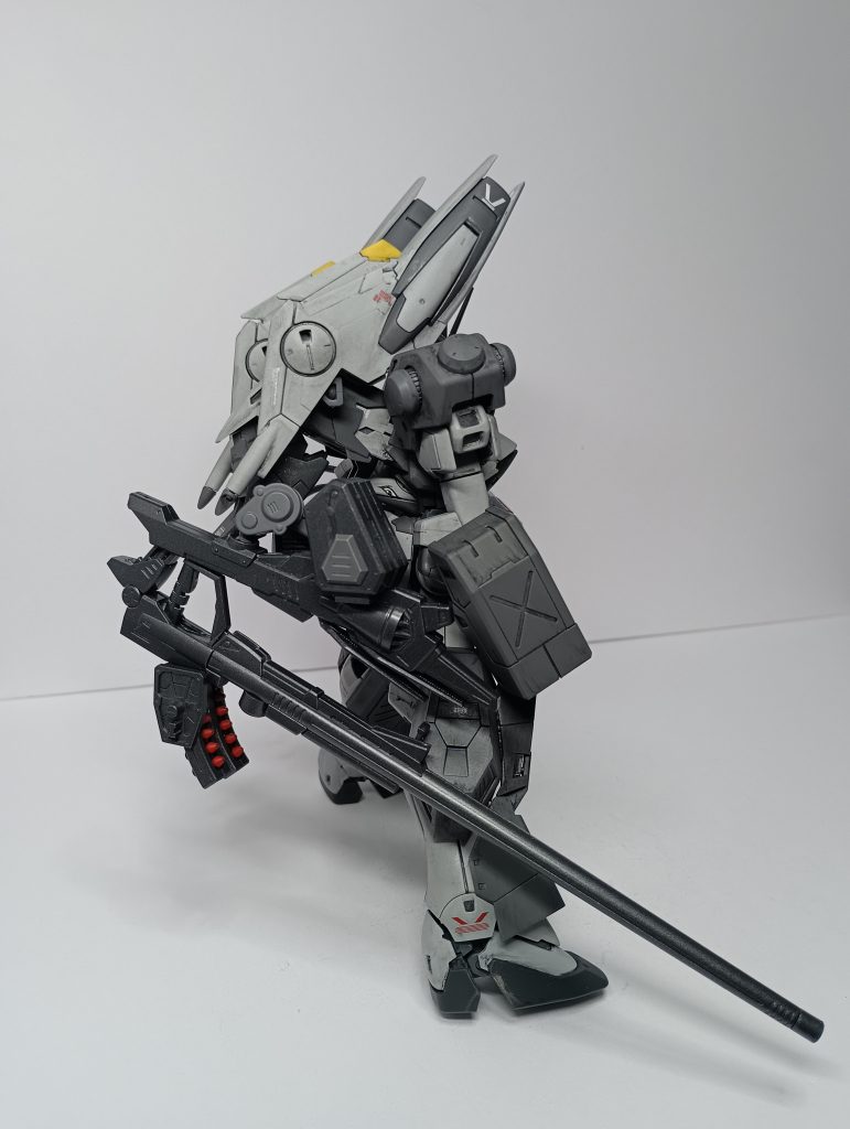 各部アーマーはネオジム磁石で付けていますが、結構取れやすいです…(zaku-kao4)