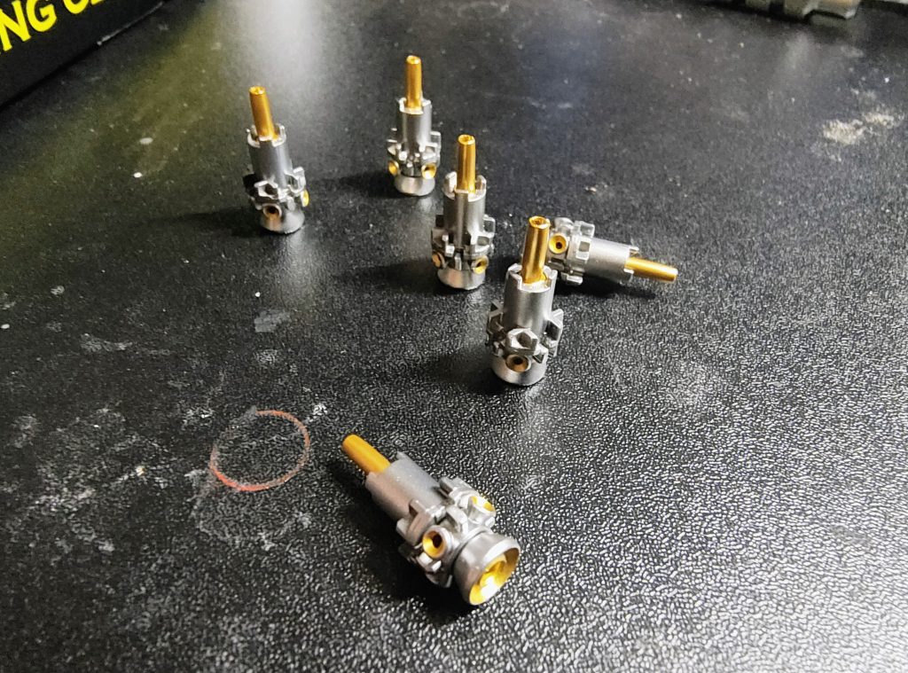 MG 1/100 MSN-04 サザビーVer.ka–4枚目/制作者：Hanabusa-consulting