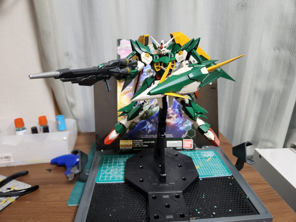 ガンダムフェニーチェリナーシタ–3枚目/制作者：RAZ