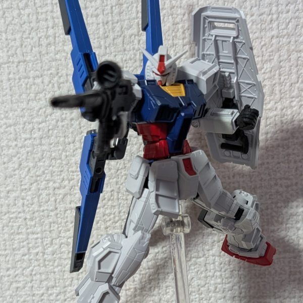 令和のフォーエバーガンダムです。おまけで高機動ユニット+万博アーマーで高機動型FAガンダム的なこともできます。（4枚目）