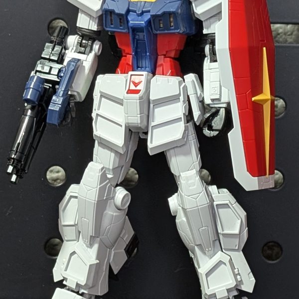 令和のフォーエバーガンダムです。おまけで高機動ユニット+万博アーマーで高機動型FAガンダム的なこともできます。（6枚目）