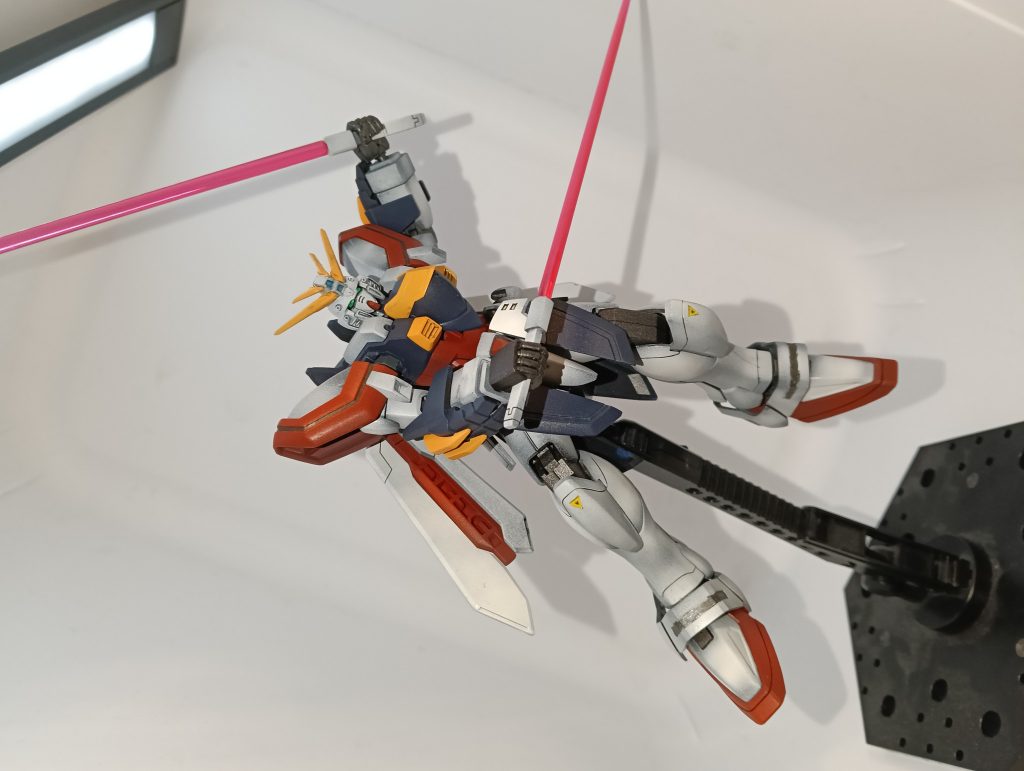 (ポージングダサいな...)ビームサーベルは特に何もされてないです