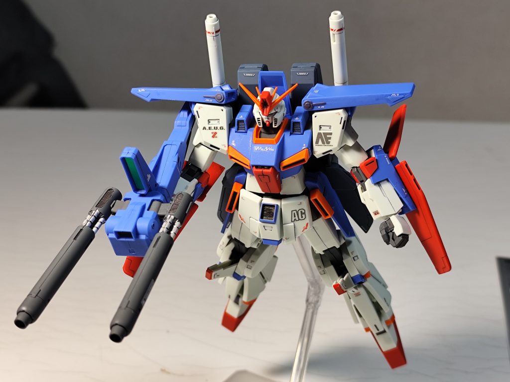 可動は・・・はっ！求めちゃだめだ(zaku-kao4)