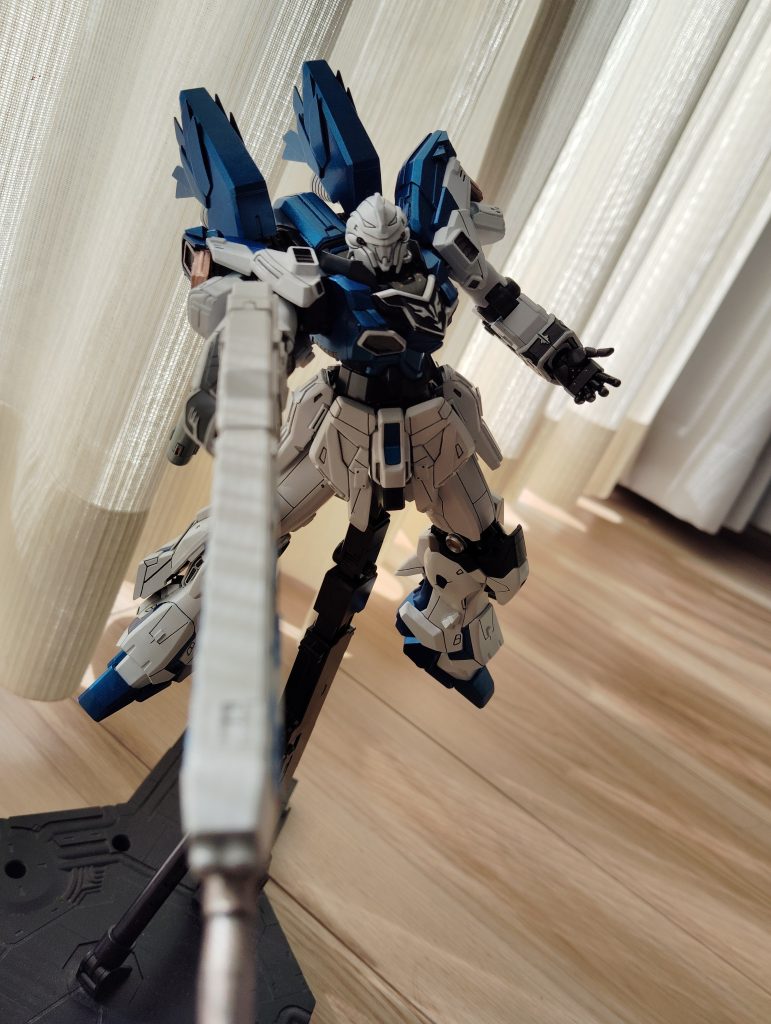 スジボリという存在–2枚目/制作者：ひで