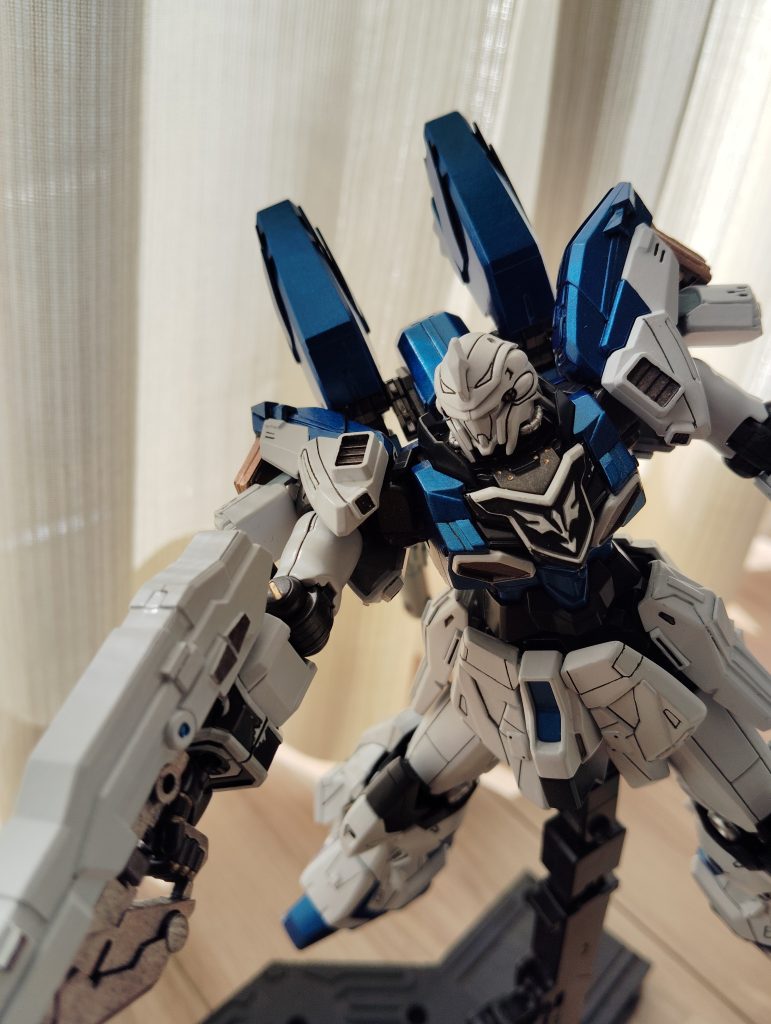 スジボリという存在–2枚目/制作者：ひで