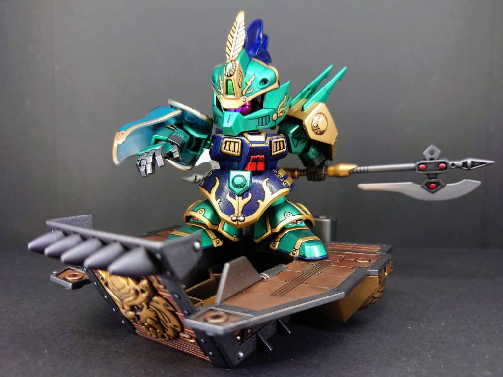 碧衝烈破!!!呂蒙必殺技・「碧衝烈破」合体させた碧斬斧を凄まじい速さで回転させ、上から一気に振り下ろす技。巨大な船でさえも真っ二つに切り裂くと言われている。