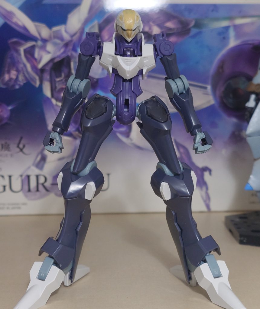 素体は↓の3体・ベギルベウ(胴体)・ガンダムファラクト(四肢)・ガンダムルブリス(頭。写真時点で改造開始済み)