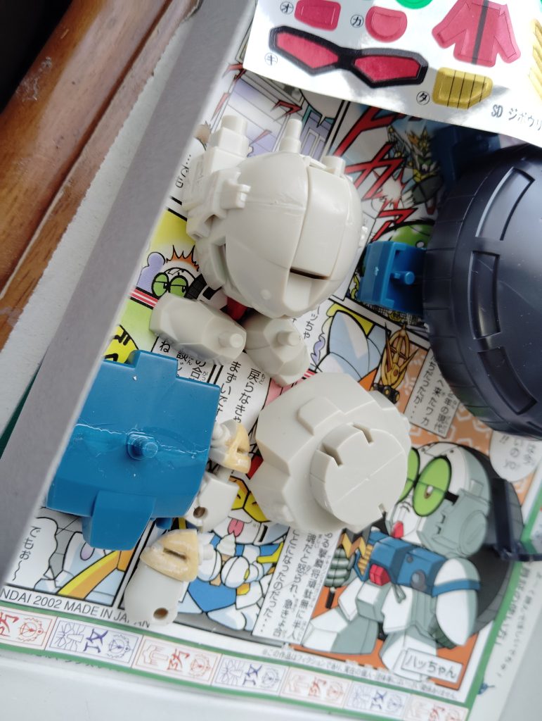 今回は軽装タイプだけという思い切った決断鎧はどうするか未定ですがまあ何れまた