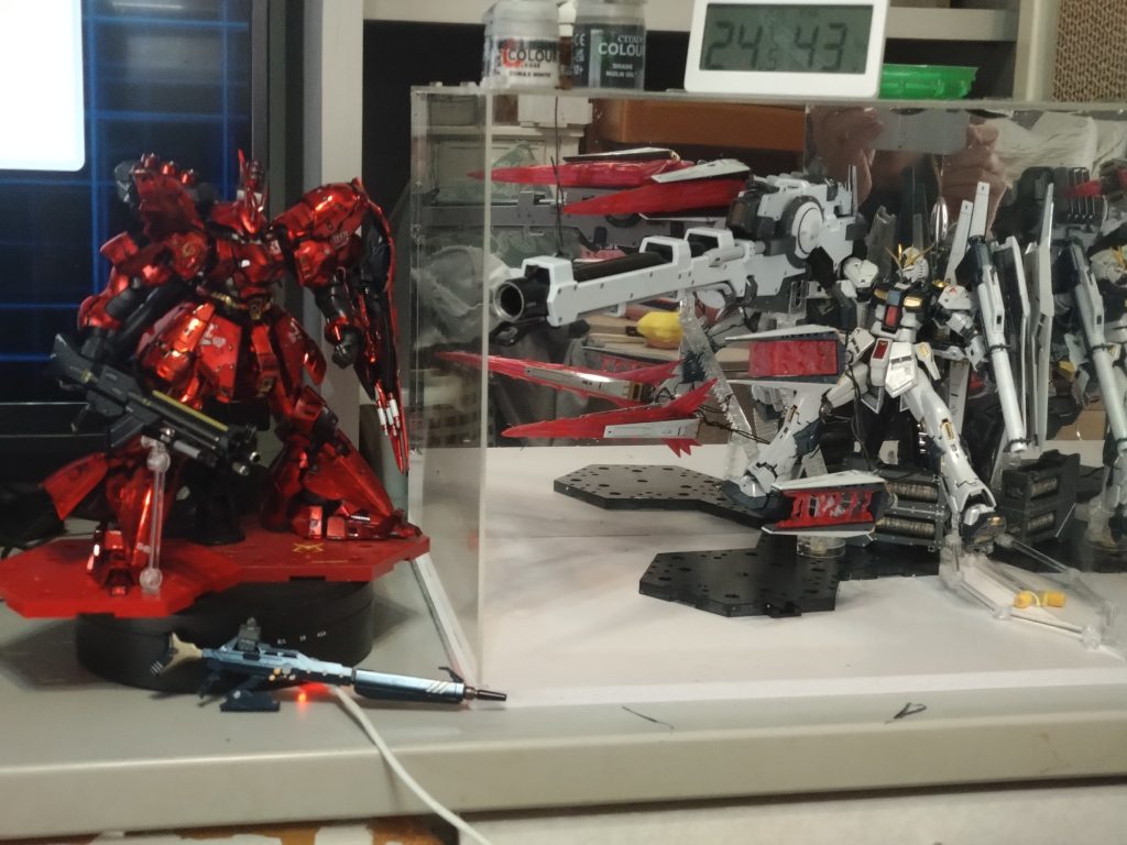 νガンダムとメガバズーカランチャー–3枚目/制作者：na-o