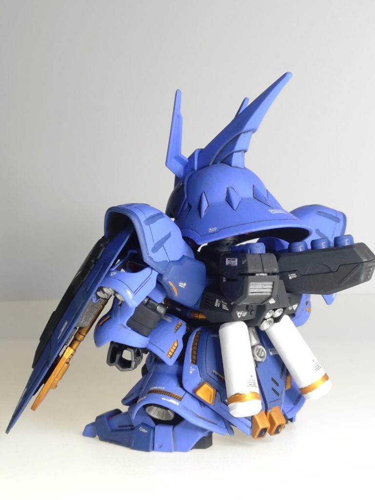 ファンネル装備全体的にGSFシナンジュを意識して配色してます。ファンネル展開形態は未塗装のためオミットします。