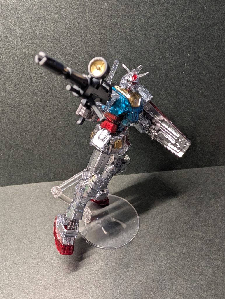 表にマスキングテープを貼ってなるべく吹きこぼれがないようにしましたが、仕上がりが全く見えないことにあとから気付いたという失態😱