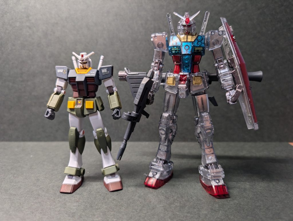 HGと並べるとかなり小さいのがわかっていただけるかと