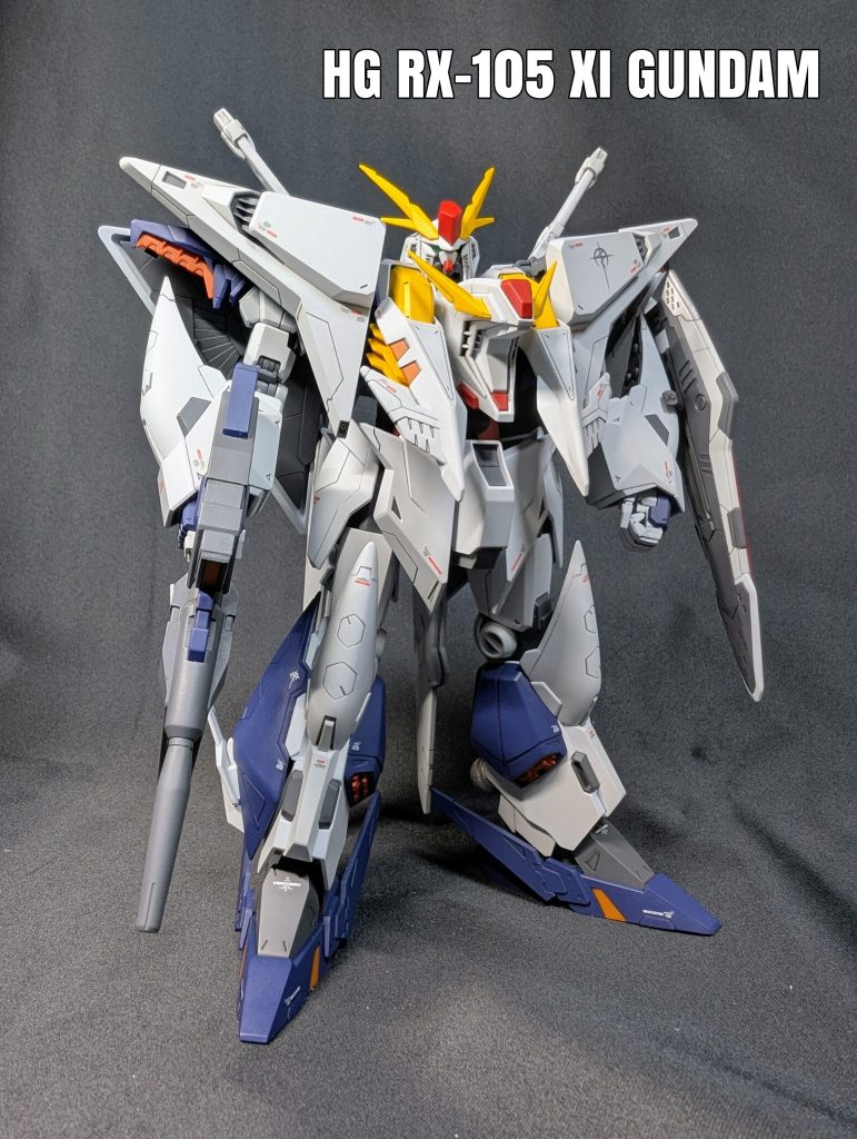 素組み時にどうしても胸部辺りが詰まっている印象があったので腰部を2mm延長、バランスを取るため太腿のジョイント部も1mm延長しています。あまりスタイル良くしすぎてもクスィーのバケモノ感がなくなる感じがしたので腕部は延長せずです。あとは合わせ目消しとエッジ出し位しかしてません。付属のシールはカメラアイとライフル部分だけ使ってあとは塗装してます。デカールは閃光のハサウェイガンダムデカールを使用。一部メッサーとペーネロペーのものも使用しています。塗装はMSホワイト、ティターンズブルーなど