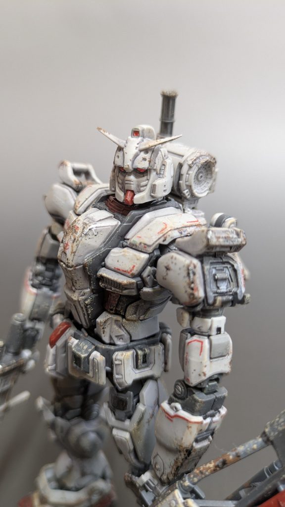 目とかはシール使いました。質感良いですねー