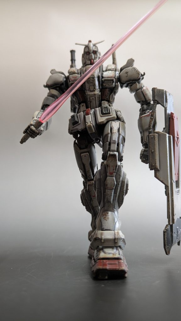 パケ写イメージでサーベル長すぎで入らん股関節が特殊だからか?コレで自立するのスゴイ&nbsp;