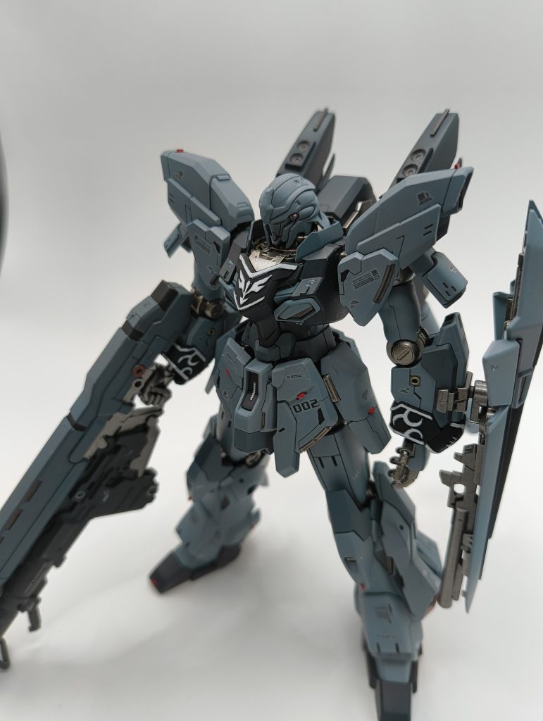 去年の3月からガンプラにハマり丁度1年が経ちました。ちょっとずつディティールアップのバリュエーションが増え毎回作り上げるたびに達成感と次こうしようと毎回学びが出るのがほんと楽しくてガンダムという作品自体が戦争の内容がお互いの正義がぶつかり合って奥深いし考えさせられるしプラモデルもプラモデルで上達してもすぐ次の壁が立ちはだかる壁越えても壁でたまんないっすねほんと