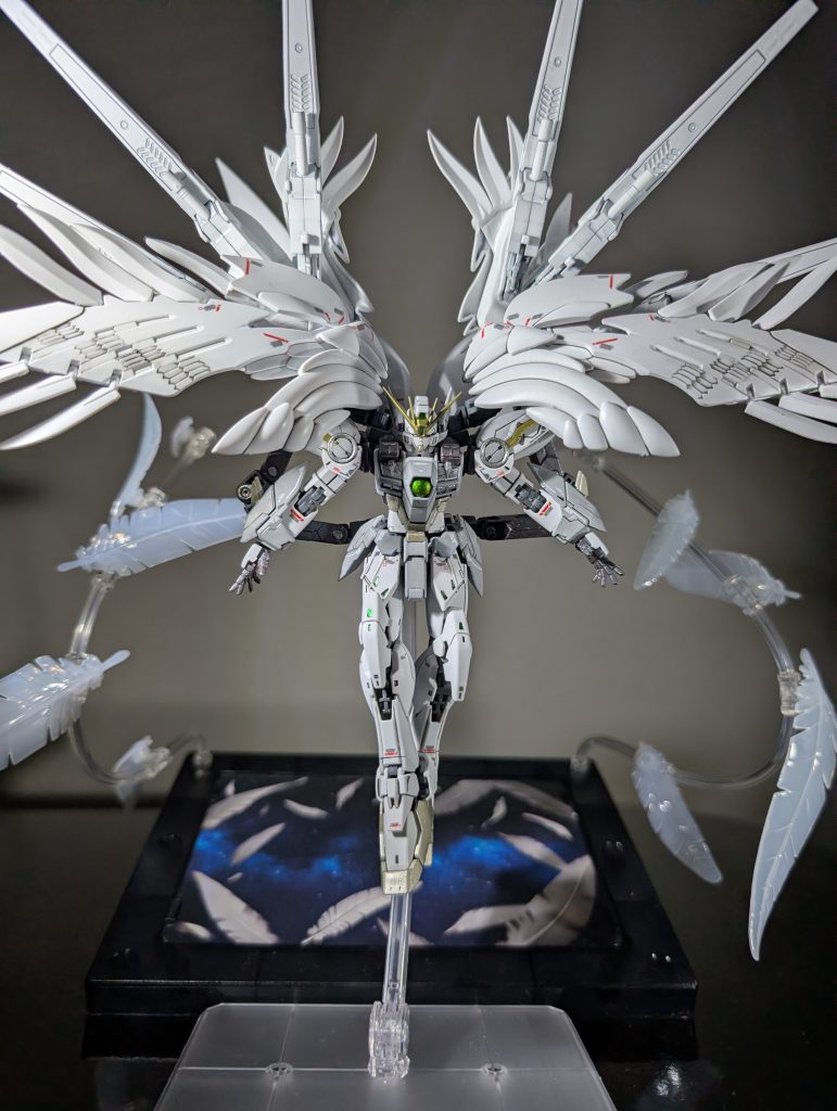 羽根のボリュームが貧弱にならないように注意してましたが、何とかなった気がしてます!最後までご覧いただきありがとうございます!