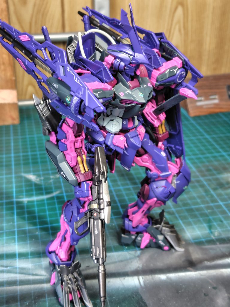 付属デカールだけでも中々の量