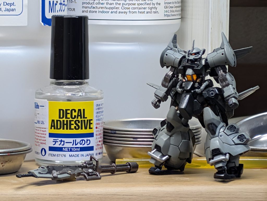 筆で薄く薄く辛抱強く塗り重ねました