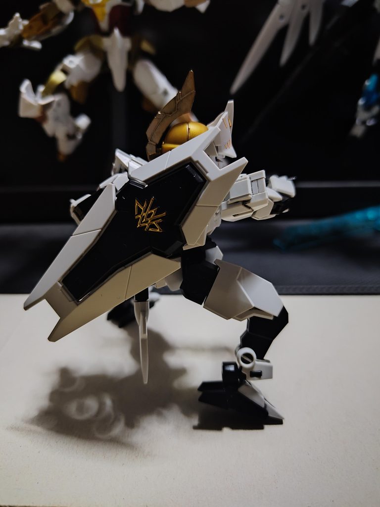 キングコアガンダム＆コアナイト–3枚目/制作者：@hikaru_yuu