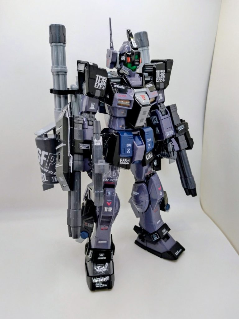 デカールも、いつもの如く、感覚でてんこ盛り（笑）？