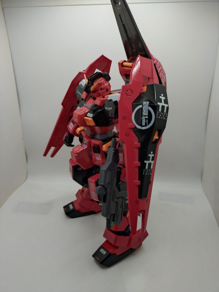 デカールは、相変わらず感覚で選んで、統一感は無いです（笑）