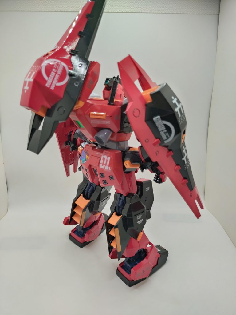 赤いヘイズル–2枚目/制作者：中級ワゴン