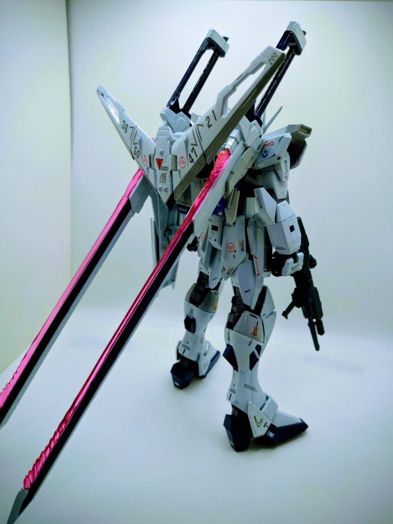 白いソードインパルス–5枚目/制作者：中級ワゴン